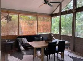 Amenities Galore Sweet Lil Bungalow in Sheridan