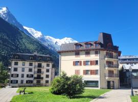 Cham'Heart, 4-star apartments in Chamonix centre with free private parking, hotel in Chamonix-Mont-Blanc