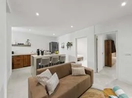 Rafiki Residence - Kas Leon
