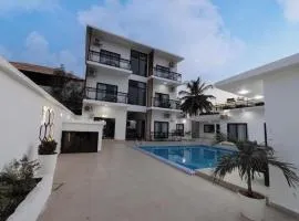 Chamis Suites