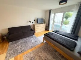 Modernes Apartment nahe Bahnhof Pasing & Arcaden