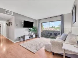 Boulder Basecamp - Cozy 2BR Near Trails & Town