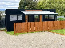 Cosy Rotorua Retreat By Aotearoa Escapes