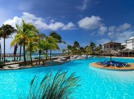 Archipel Guadeloup&eacute;en - Entre grand balcon, piscine & lagon - &Eacute;l&eacute;gant cocon d'architecte 2 &eacute;toiles