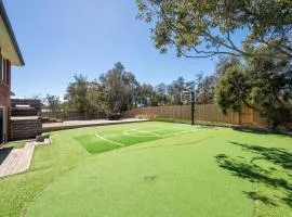 Capel Grand Villa - Pet-Friendly Beach Escape