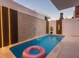 JolikaS House Heated Pool and EV point