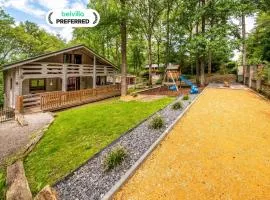 Chic chalet with wellness