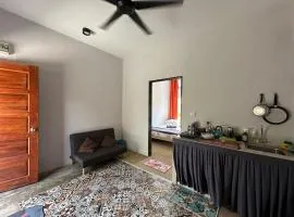 NazSeri Hideaway