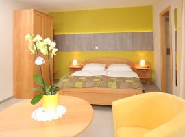 Hotel Sluga, hotel v destinaci Tržič