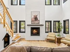 Dollys Mountain Retreat - Brand New