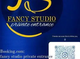 Fancy Studio Private Entrance
