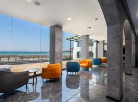 Viesnīca Floral Hotel Qingdao Dreamship Seaview Hotel pilsētā Cjindao