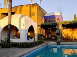 Moderna Casa Minimalista en Tlayacapan Morelos