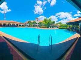 Subic Waterfront View Resort, hotel con tinas de hidromasaje en Subic