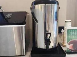 Green Tree Inn Express Shanghai Bund Yuyuan Xiaonanmen Metro Station