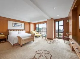 Nanyang King's Gate Hotel--Free Shuttle Service to Canton Fair