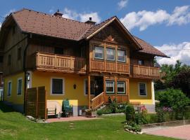 Landhaus Tippl, lodging in Aigen im Ennstal
