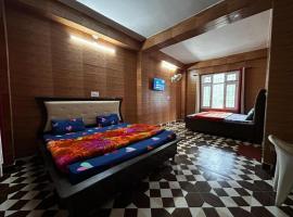MountVista - A Homestay, ξενοδοχείο σε KumhÄrsain