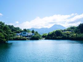 時地人 - JIJIJIN Matsuyama, spa hotel in Tobe