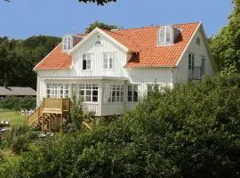 Villa Akvarellen Bed & Breakfast