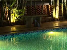 La Millionaire Resort, motel en Auroville