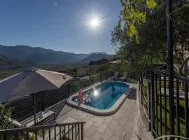 Villa Klara - Makarska by Villas Guide