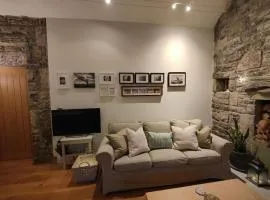 4Guest-2Bedroom-Wifi-Parking