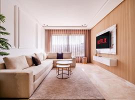 C06 Apartment - Luxury, Style & Wellness, hotel en Casablanca