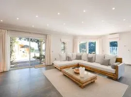 Villa Luso w/ Heated Pool - Spacious & Peaceful