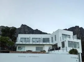 Finchley Guesthouse in Camps Bay
