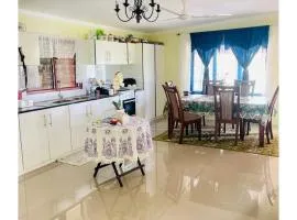 Spacious Farm House Natadola