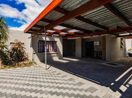 Urban Oaks, ξενοδοχείο σε Bellville