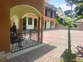 Guardian Motel, B&B in Kasese