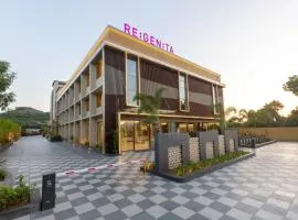 Regenta Hotel Science Center, Bhuj