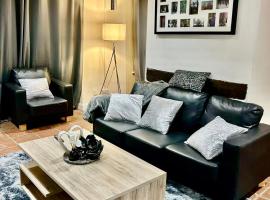 5 bedroom House, hotel i Buckingham