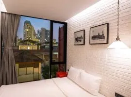 Sleep Box Sukhumvit 22