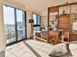 New Studio by Shop del Sol in Prime Location