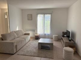 La petite maison, hotel en Buchey