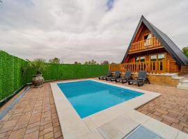 Nektarija Pool House, hotel v destinaci Jankoviči