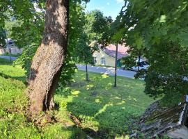 Parkal Apartments โรงแรมในไปเด