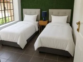 Hippo Zwartkop Suites