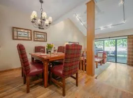 RMR: Cinquefoil 1614 Condo in The AspensWilsonWY