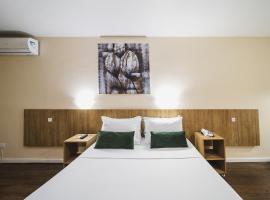 Hotel Nacional Inn Curitiba Torres、クリチバのホテル