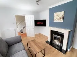 Relaxing 3-Bed Family Stay in Basingstoke