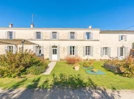 Les Violettes De Malleville, ξενοδοχείο σε Saint-Romain-de-Benet