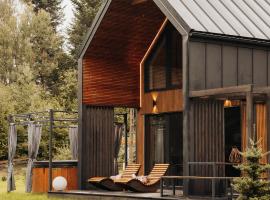 Honey House Wierchy- prywatna strefa SPA, hotel in Jaszczurowa