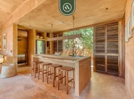 Stunning Two-bedroom Ocean View House - Mazul