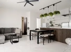 Dual Life House Koza