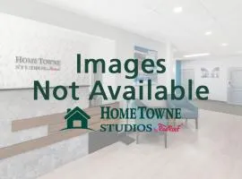 HomeTowne Studios by Red Roof Chantilly