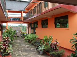 Westend Motel, hotel in Fort Portal